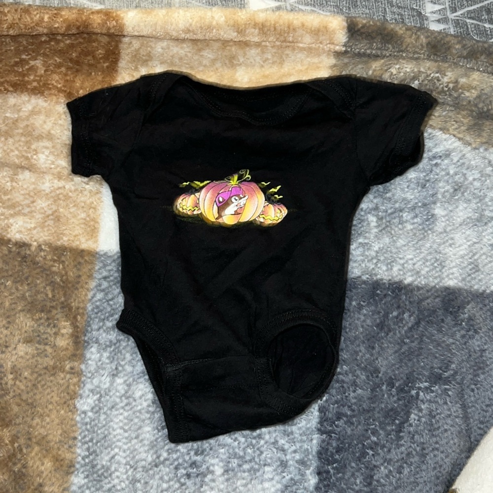 0-3 months black Halloween Bucees onesie